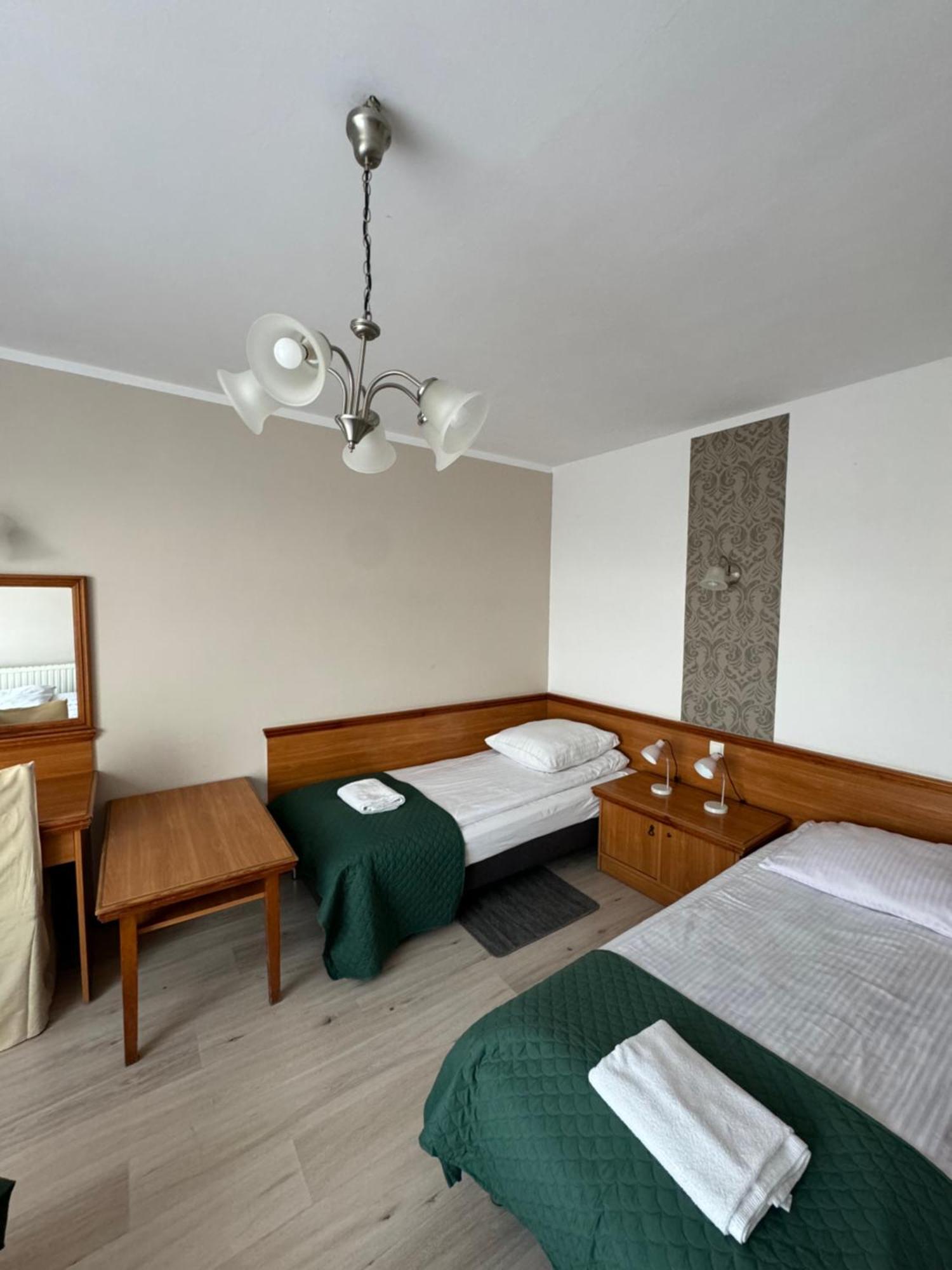 Hotel Victoria Łubowo 외부 사진