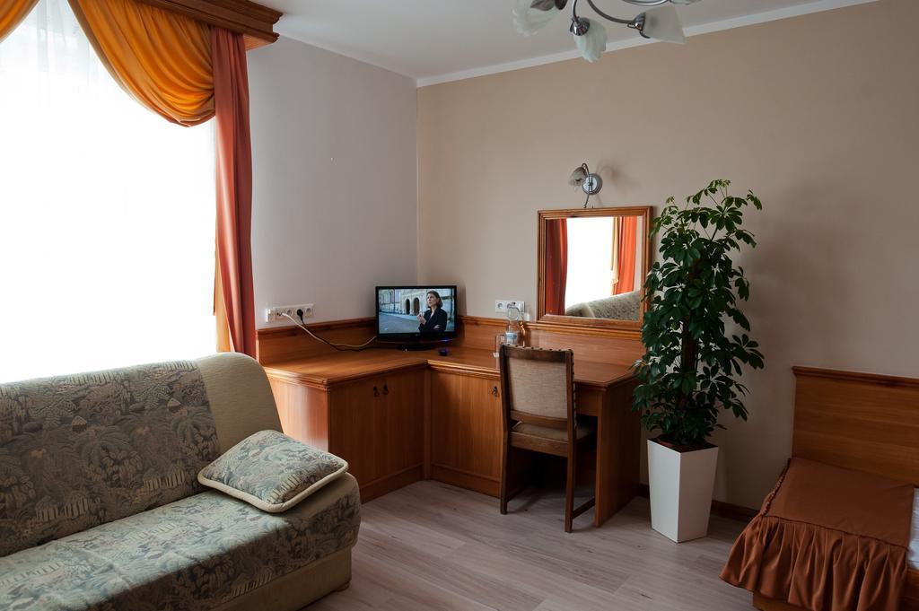 Hotel Victoria Łubowo 외부 사진
